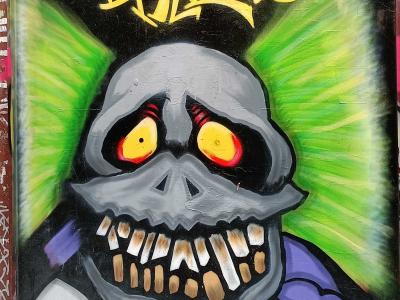 Bitelchus Skull Comic Style — Street art in Madrid