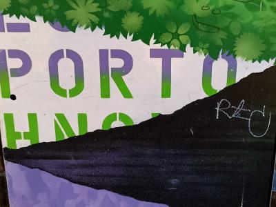 Porto entre nature et silhouettes — Street art à Porto
