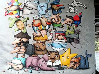 Amas de personnages fantaisistes — Street art de Ador à Nantes