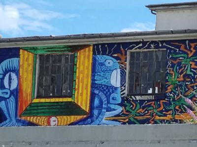 Portes fictives colorées — Street art à Strasbourg