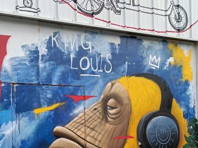 King Louis, Monkey with Headphones — Street art by Ratz One in Nantes