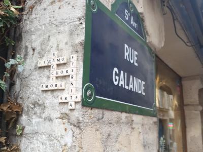 Italian Scrabble Crossword — Street art in Paris