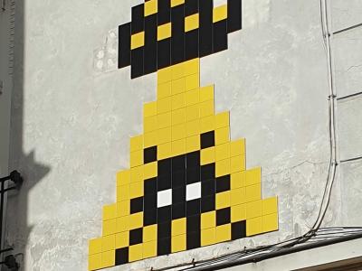 Invader PA_1281 Pixel Mushroom — Street art by Invader in Paris