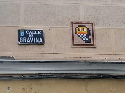 Mosaïque alien smiley à Madrid — Street art de Basket of Nean à Madrid