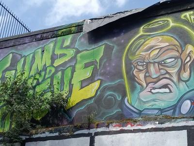 Gums or Die personnage — Street art à London