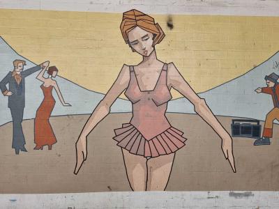 Trio de danseurs styles variés — Street art à Strasbourg