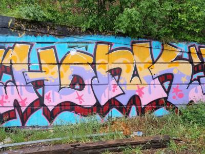 Multicolored Wildstyle Letters — Street art in Grenoble