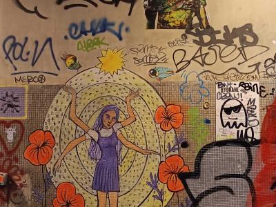Dancer with Poppies — Street art in Paris