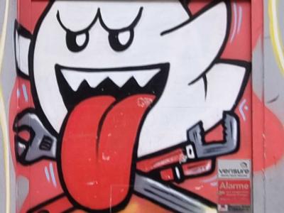 King Sticking Out Tongue — Street art in Grenoble