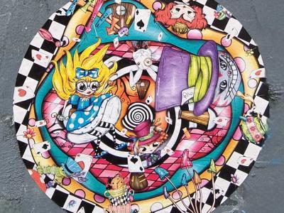 Psychedelic Alice in Wonderland — Street art in Clermont-Ferrand
