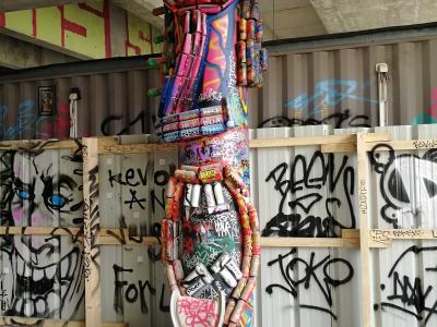Spray Can Totem — Street art in Paris