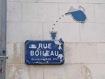 Boileau — Street art by Mifamosa in Nantes