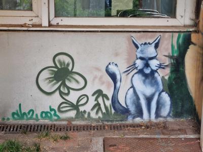 Stencil Cat and Green Flower — Street art in Grenoble