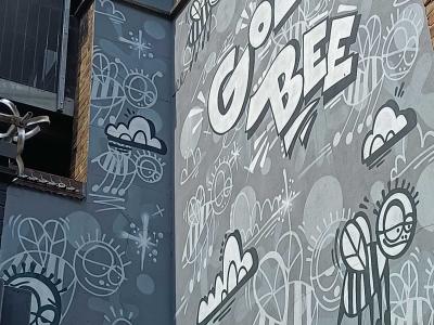 Golden Bee - Stylized Letters and Doodles — Street art in London