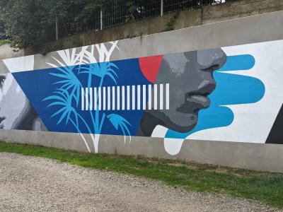 Duality of Profiles in Sérignan — Street art in Sérignan