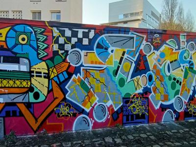 Complex Stylized Creature — Street art in Nantes