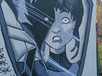 Personnage manga choqué style comics — Street art à Nantes