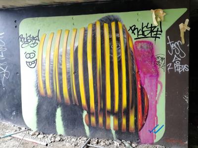 Woolly Mammoth with Yellow Stripes — Street art in Paris