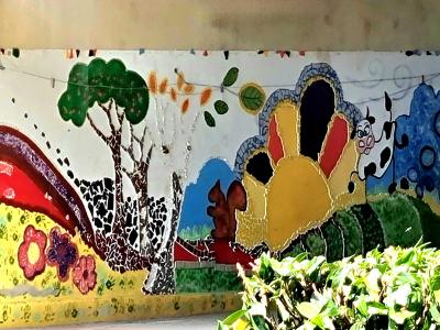 Fleurs et créatures — Street art à Saulzet