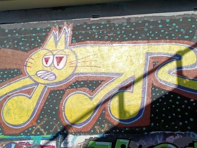 Crowned Cat Kočička — Street art in Prague