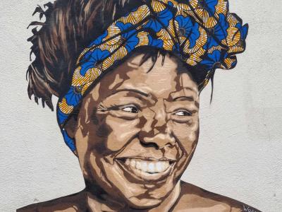 Smiling Wangari Maathai by SoRi — Street art by SoRi in Clermont-Ferrand