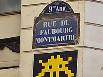 Invader rue du Faubourg Montmartre — Street art de Invader à Paris