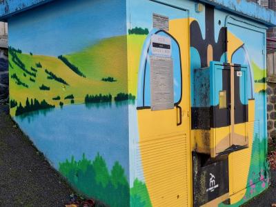 Mont-Dore Cable Car in Yellow — Street art in Mont-Dore