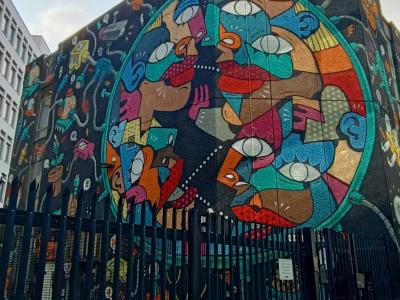 Connected Cubist Couple — Street art by Mr Thoms, Hunto in London