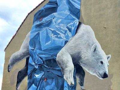 Realistic Polar Bear Carrying Blue Plastic — Street art by Nevercrew in Grenoble