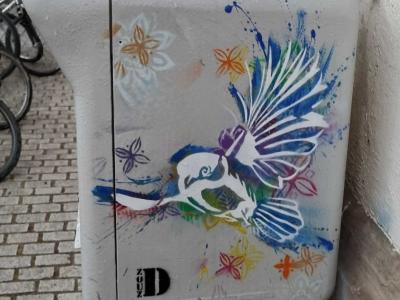 Troisième oiseau de Zouz — Street art à Strasbourg