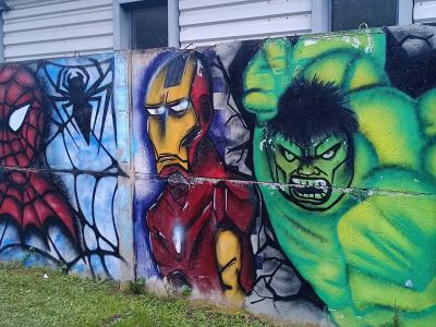 Dynamic Marvel Superheroes — Street art in Berlin