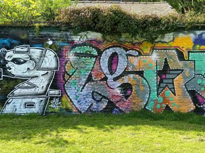 Multi-Artist Graffiti Composition — Street art in London