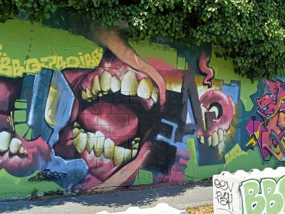 The Two Mouths and the Orange Piece — Street art in Nantes