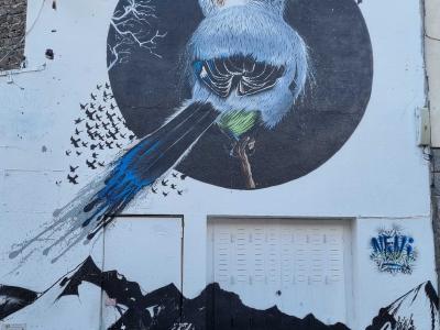 Oiseau lunaire par Newi — Street art de Newi (Julien Berland) à Clermont-Ferrand