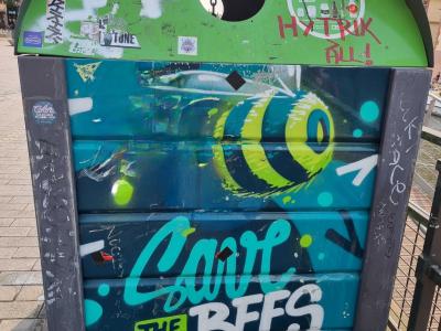 Save the Bees — Street art in Strasbourg
