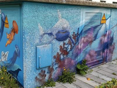 Abstract Bird Utility Box — Street art in Berlin