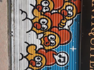 Monsieur Poulet's Round Clouds in Bordeaux — Street art by Monsieur Poulet in Bordeaux
