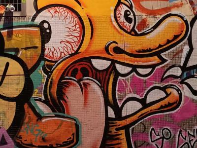 Cartoon Duck with Bulging Eyes — Street art in Paris