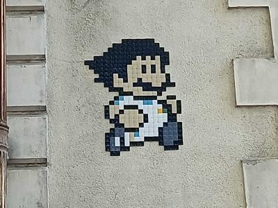 Mario — Street art de IN THE WOUP à Nantes