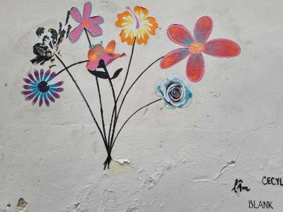 Bouquet de fleurs signé Cecyl Blank — Street art à Clermont-Ferrand
