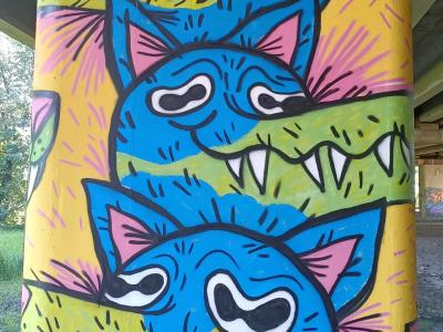 Stacked Monster Felines Facing the Viewer — Street art in Rīga