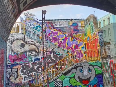 Passage coloré — Street art à London