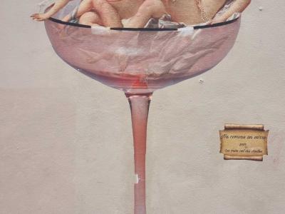 Women in Pink Glass — Street art in Strasbourg