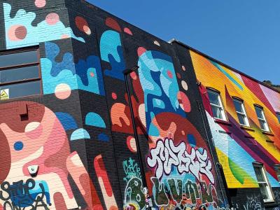 Geometric Abstract Facade — Street art in London