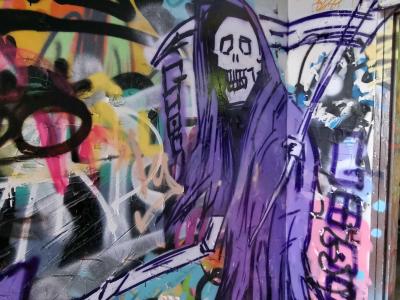 Death with a Scythe in the Corner — Street art in Grenoble