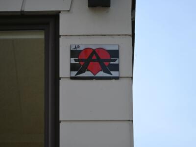 Le drapeau breton et le cœur d'un anarchiste — Street art de A2 à Rennes