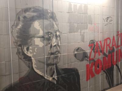 Zavražděna Komunisty — Street art à Prague