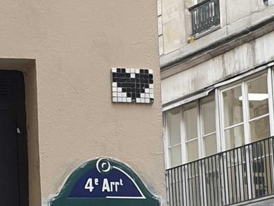 Pixelated Heart Mosaic — Street art in Paris