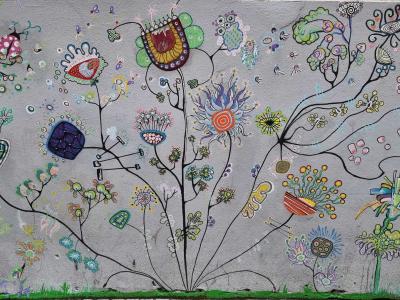 Microscopic Botanical Garden — Street art in Clermont-Ferrand