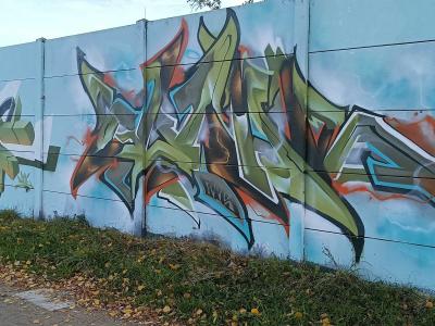 Lettrage vert Arveja — Street art à Rennes